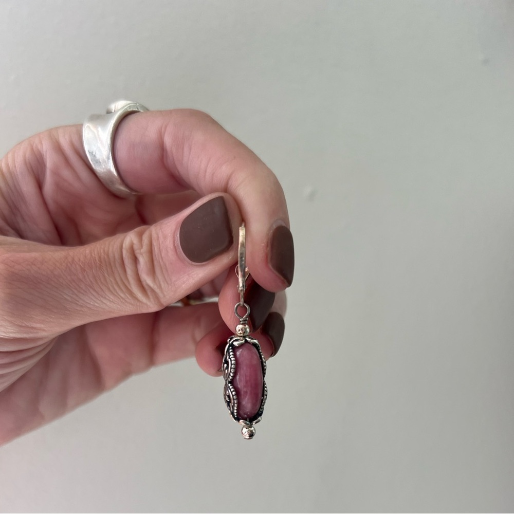 Vintage Pink Stone and Sterling Silver Earrings - Picture 7 of 9